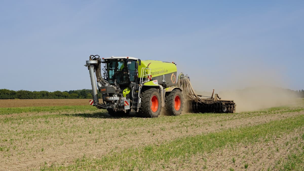 New app ClearCost compares fertilizer prices for Canada